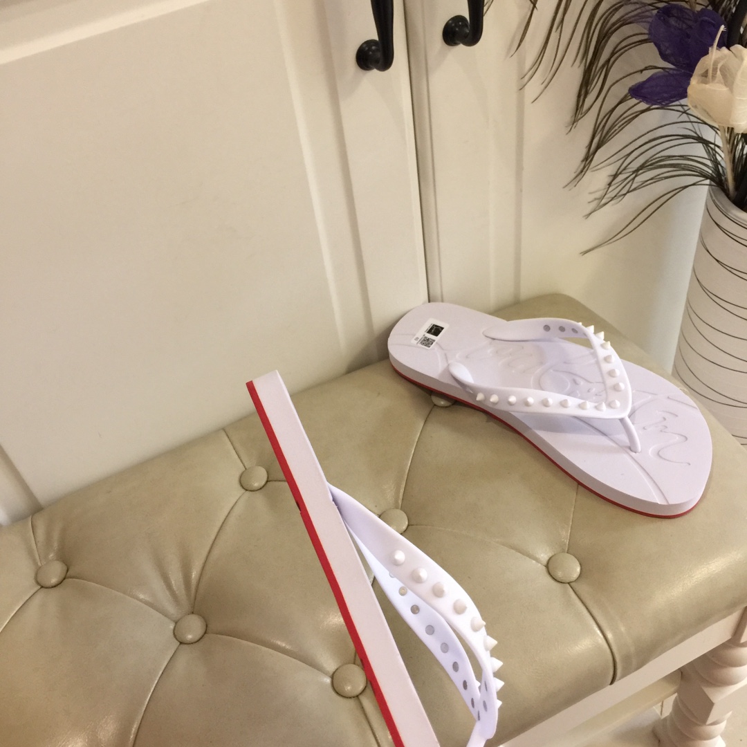 Christian Louboutin Loubi Flip Man - DopestKickz