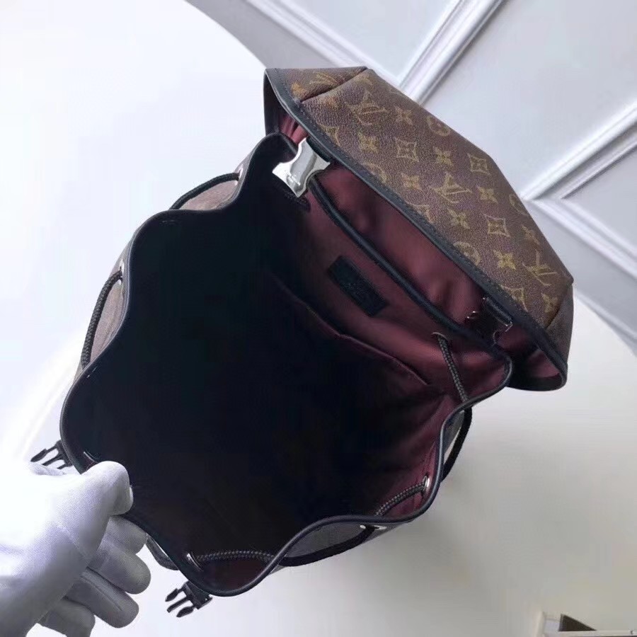 Louis Vuitton Christopher PM (22-44-15cm)   M43735 - DopestKickz