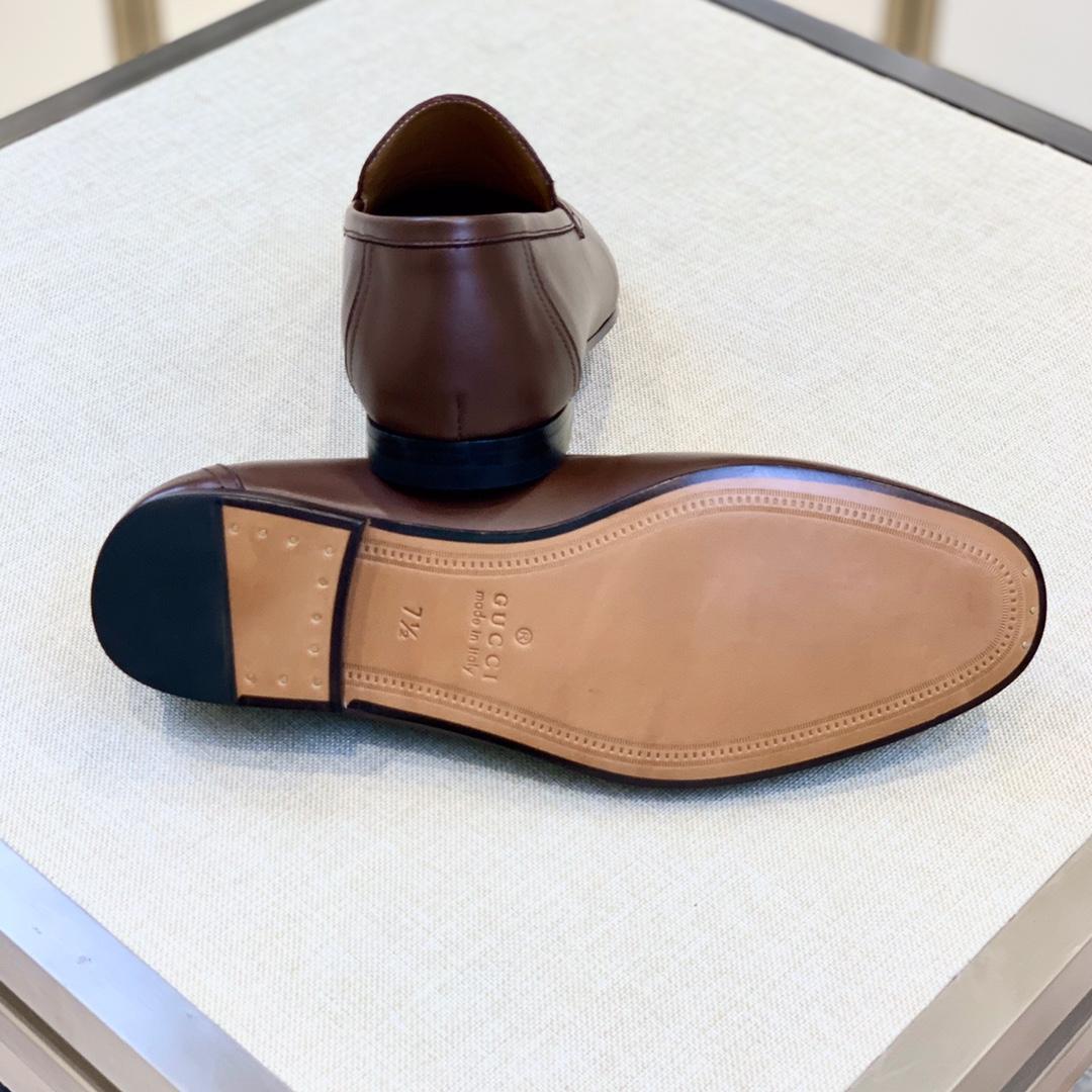 Gucci Men's Loafer With Horsebit - DopestKickz
