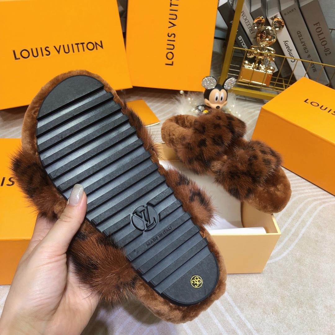 Louis Vuitton Mink Fur Bom Dia Slippers  - DopestKickz