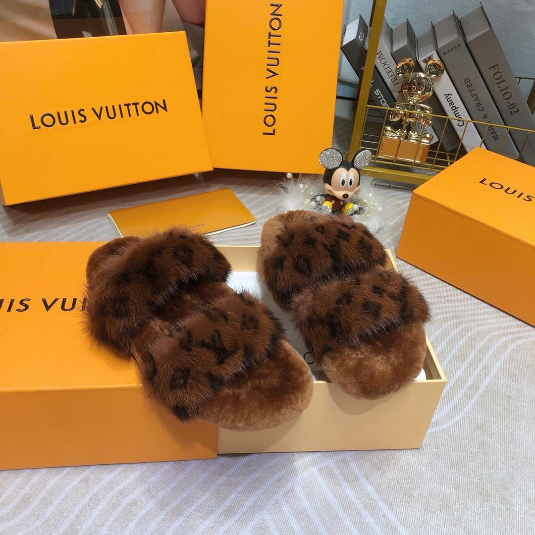 Louis Vuitton Mink Fur Bom Dia Slippers  - DopestKickz