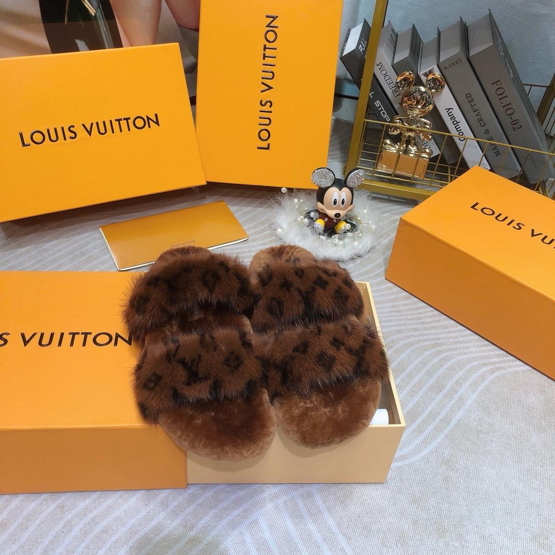 Louis Vuitton Mink Fur Bom Dia Slippers  - DopestKickz