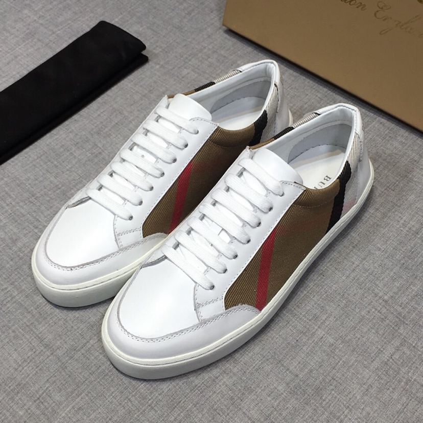 Burberry House Check And Leather Sneakers - DopestKickz