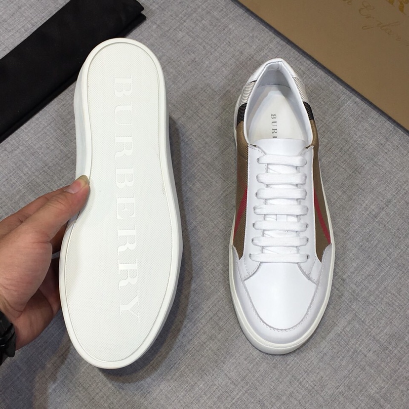 Burberry House Check And Leather Sneakers - DopestKickz