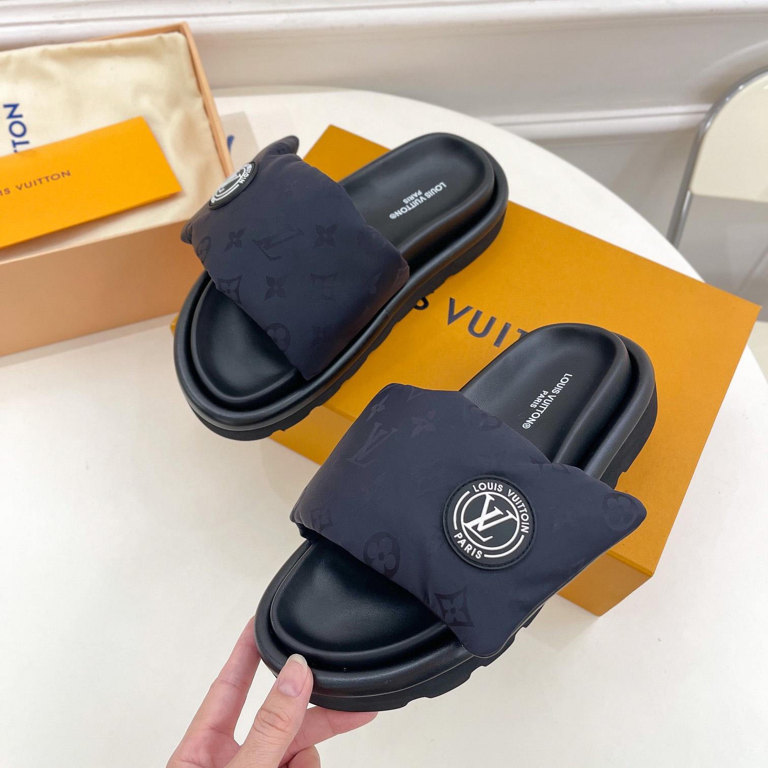 Louis Vuitton Pool Pillow Comfort Mule       - DopestKickz