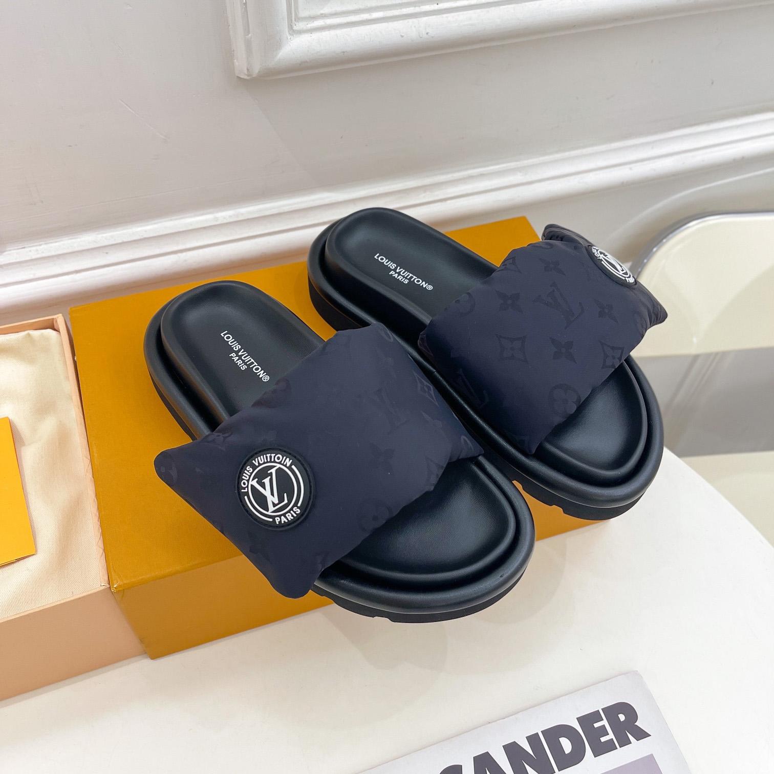 Louis Vuitton Pool Pillow Comfort Mule       - DopestKickz