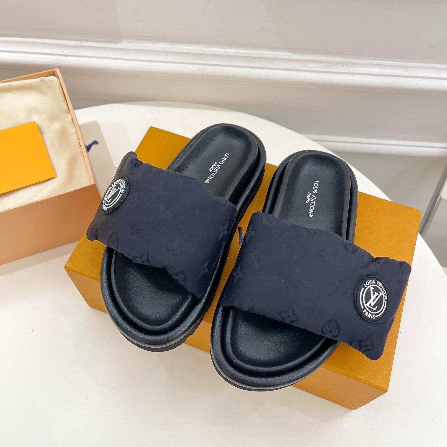 Louis Vuitton Pool Pillow Comfort Mule       - DopestKickz
