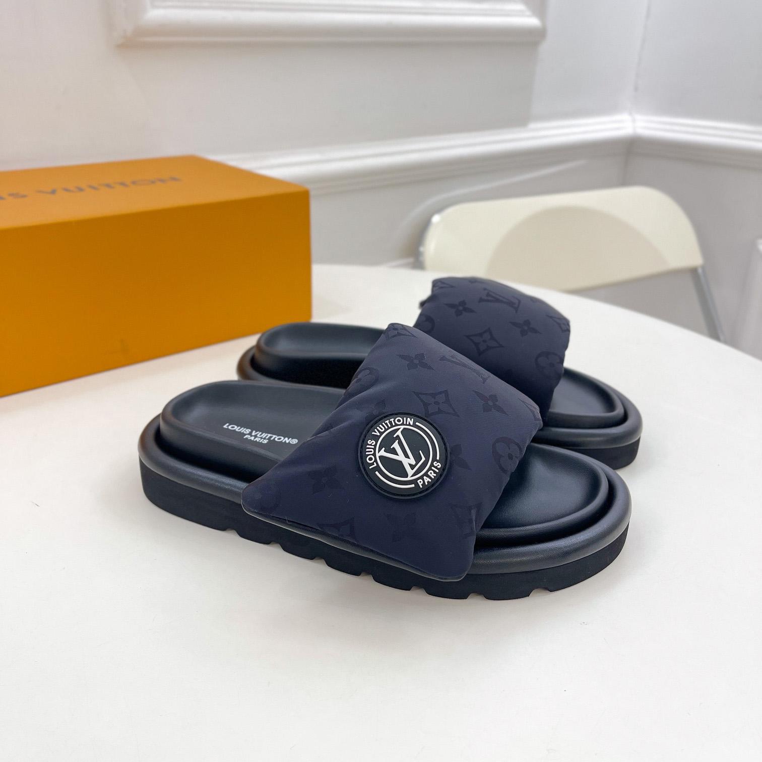 Louis Vuitton Pool Pillow Comfort Mule       - DopestKickz