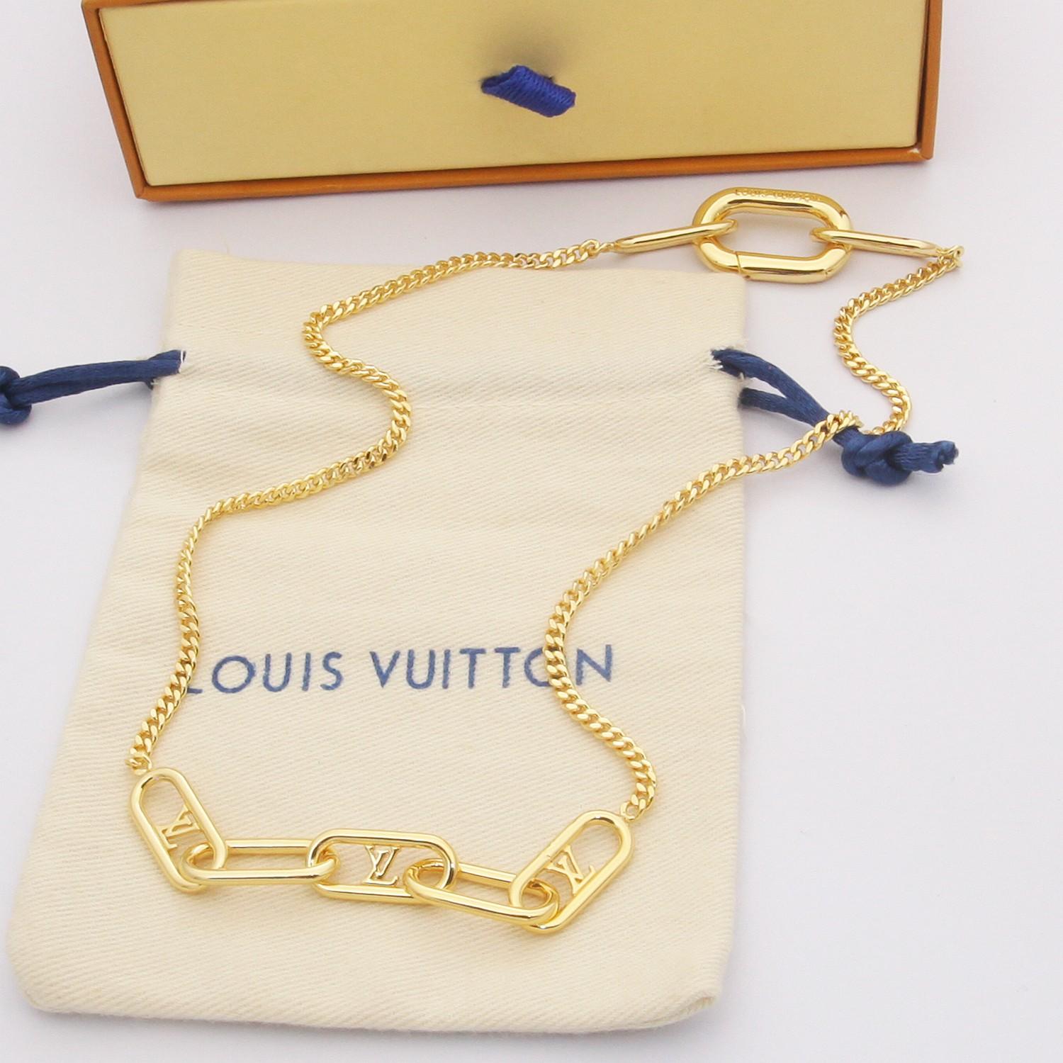 Louis Vuitton Mini Signature Chain Necklace   M00324 - DopestKickz