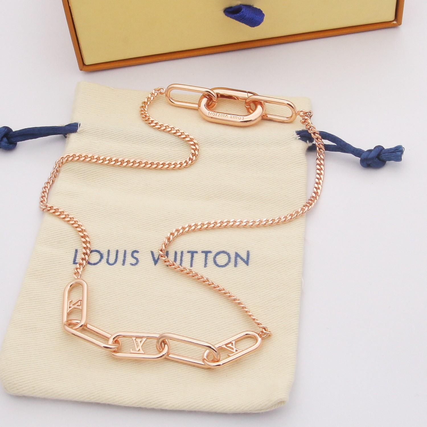Louis Vuitton Mini Signature Chain Necklace   M00324 - DopestKickz