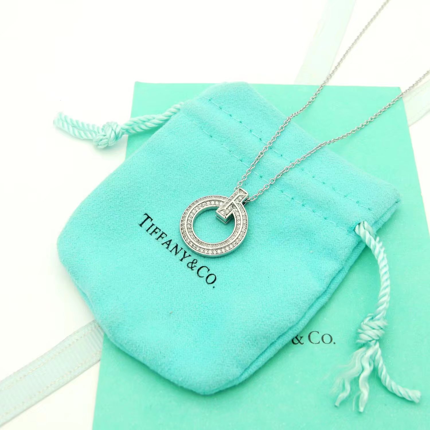 Tiffany&CO T1 Circle Pendant - DopestKickz
