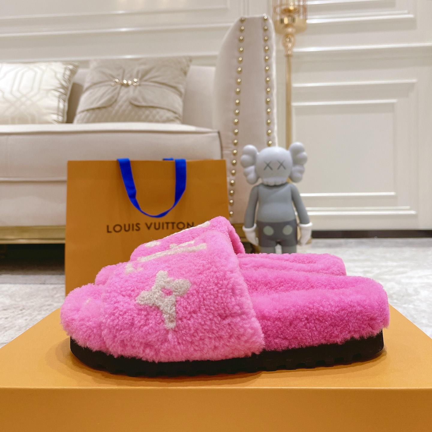 Louis Vuitton Paseo Flat Comfort Mule    - DopestKickz