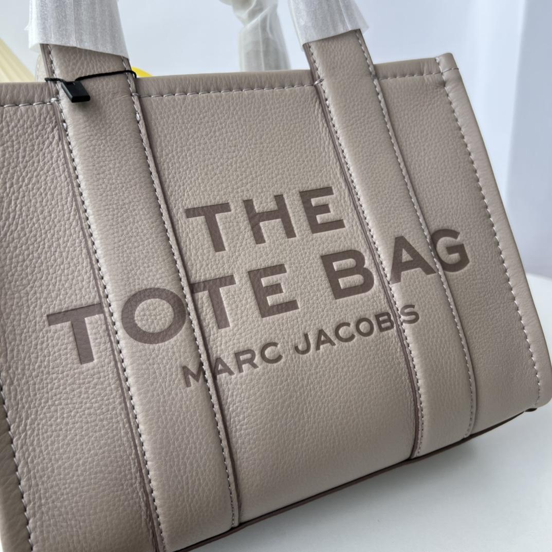 Marc Jacobs The Leather Small Tote Bag (26-20-13cm) - DopestKickz