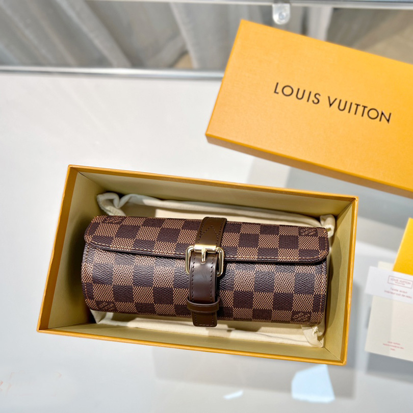 Louis Vuitton  3 Watch Case    - DopestKickz