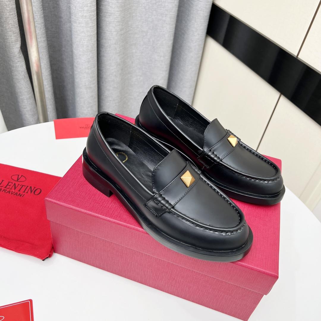 Valenti Roman Stud Brushed Calfskin Loafer 30mm - DopestKickz