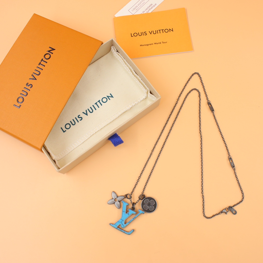 Louis Vuitton Pendant Chain LV Turquoise Necklace    M68904 - DopestKickz