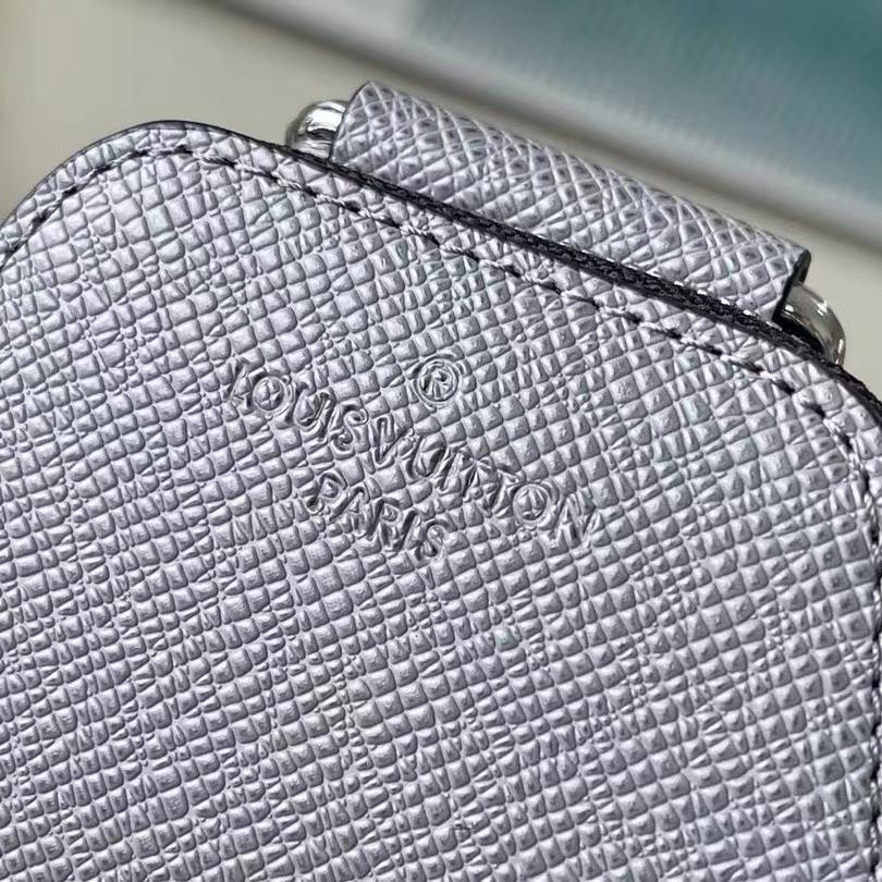 Louis Vuitton Avenue Slingbag   M41719 - DopestKickz