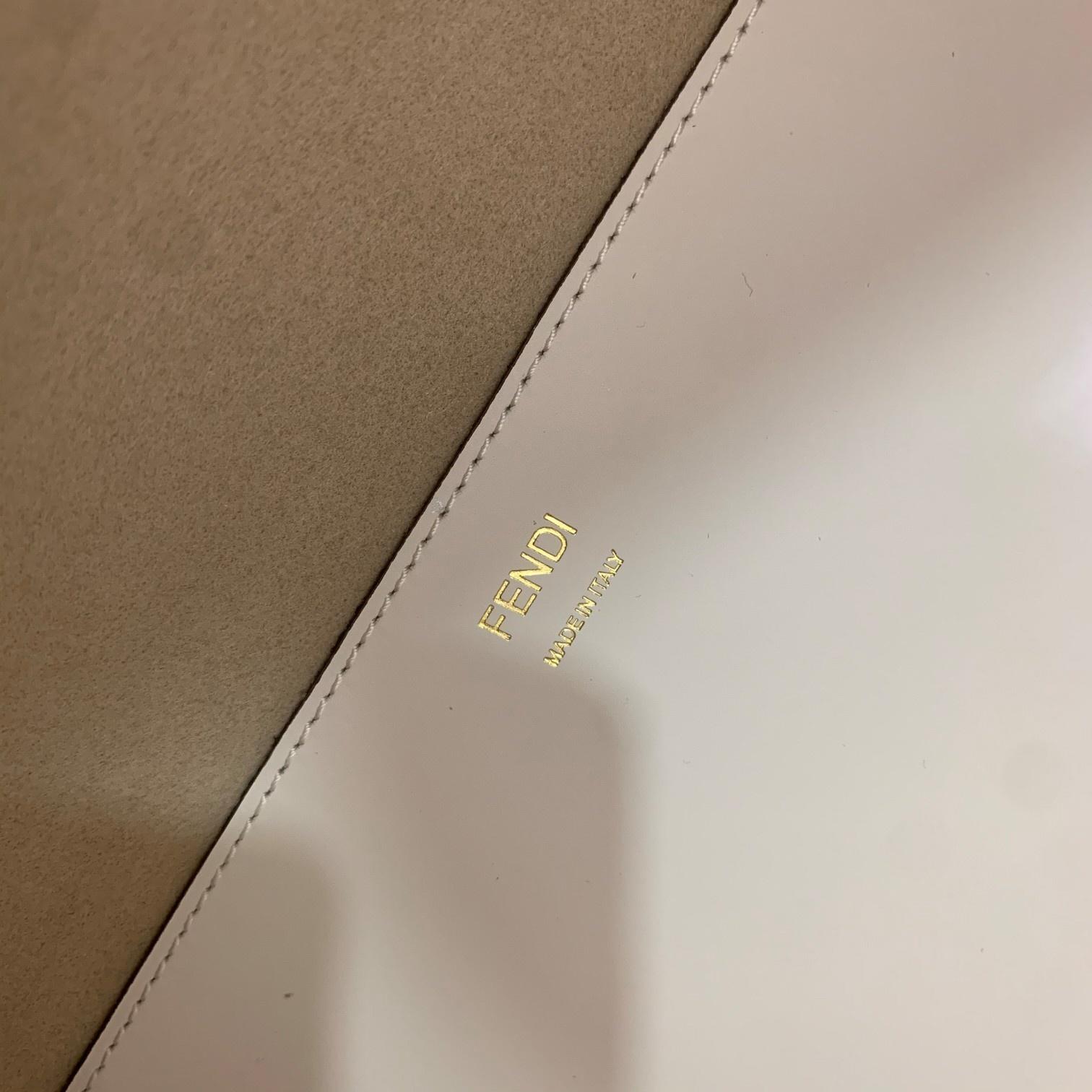 Fendi Sunshine Large White Leather Shopper(40-35-21cm) - DopestKickz