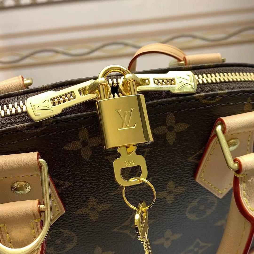 Louis Vuitton Alma BB Handbag (23.5-17.5-11.5cm)     M53152 - DopestKickz