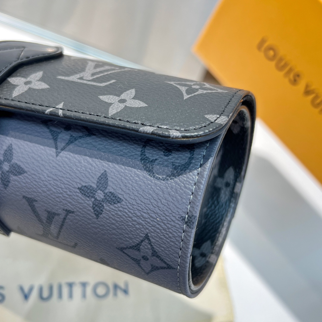 Louis Vuitton  3 Watch Case    - DopestKickz