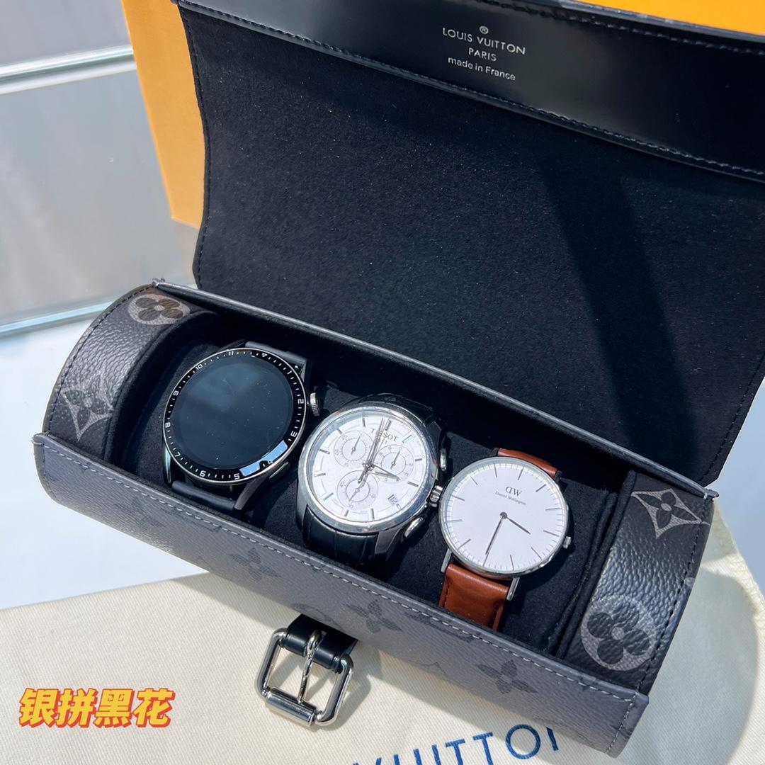 Louis Vuitton  3 Watch Case    - DopestKickz