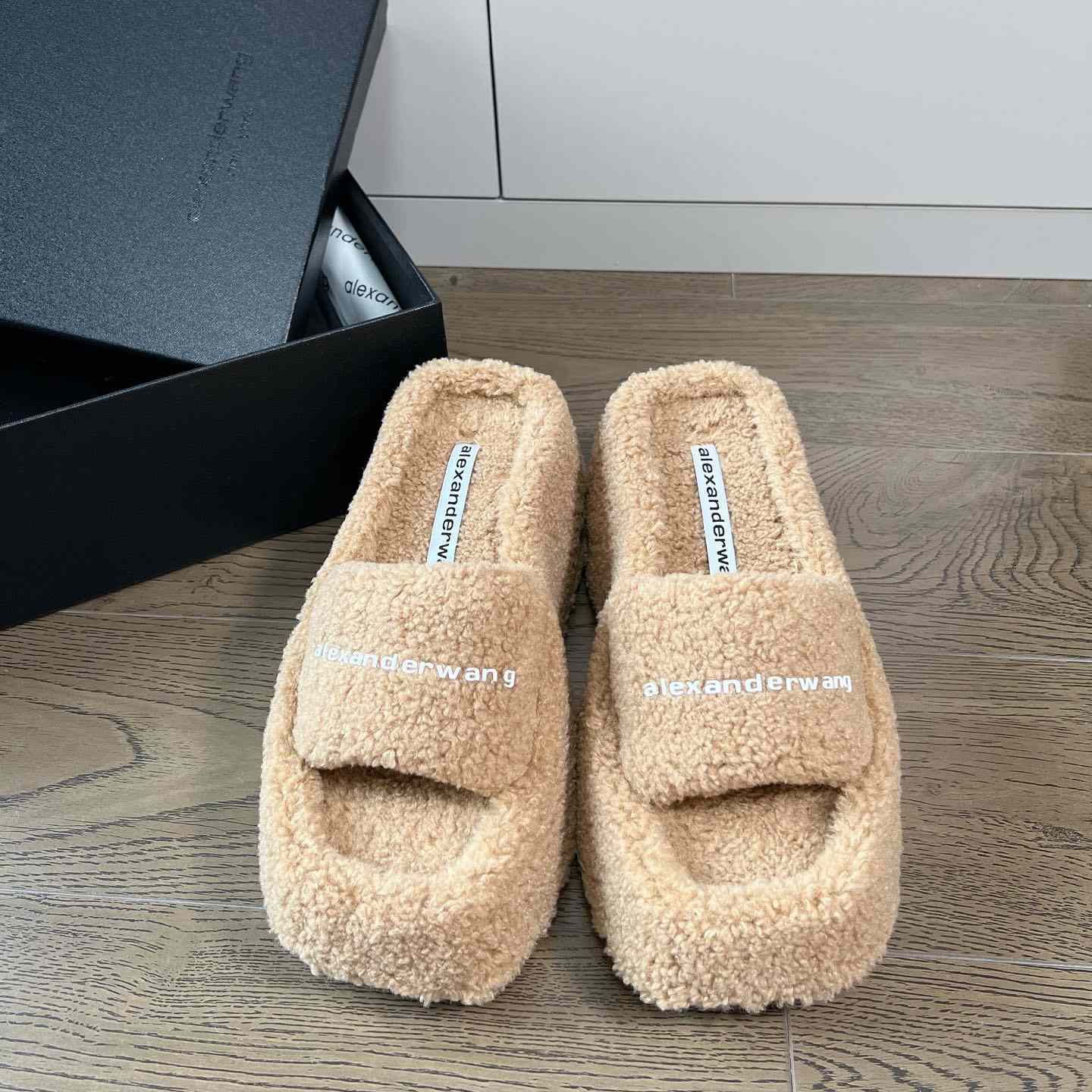 Alexander Wang Slide - DopestKickz