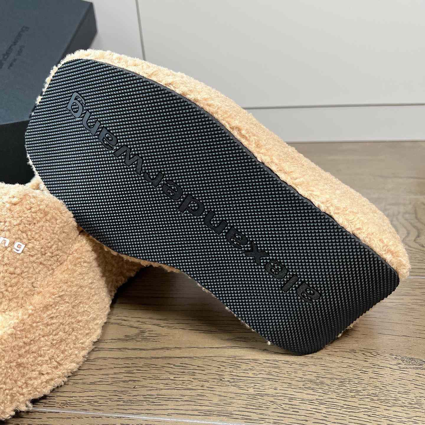 Alexander Wang Slide - DopestKickz