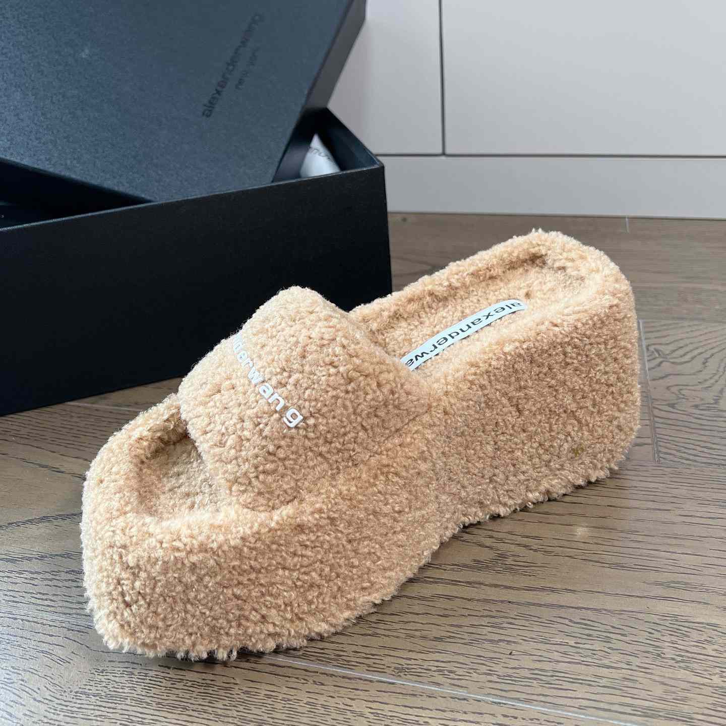 Alexander Wang Slide - DopestKickz
