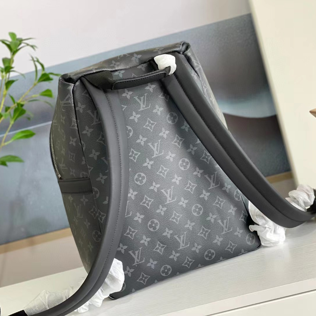 Louis Vuitton Discovery Backpack PM (37-40-20cm)   M43186 - DopestKickz