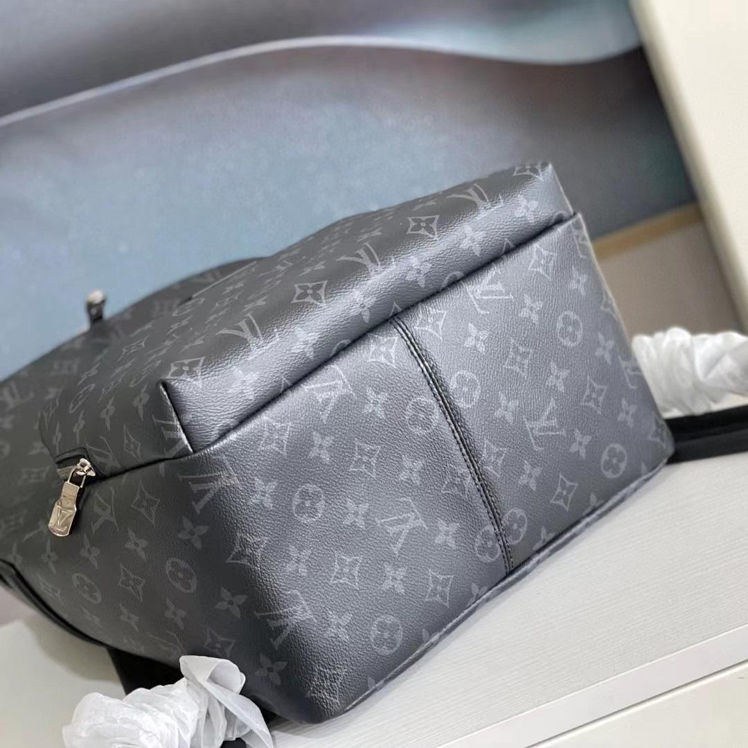Louis Vuitton Discovery Backpack PM (37-40-20cm)   M43186 - DopestKickz