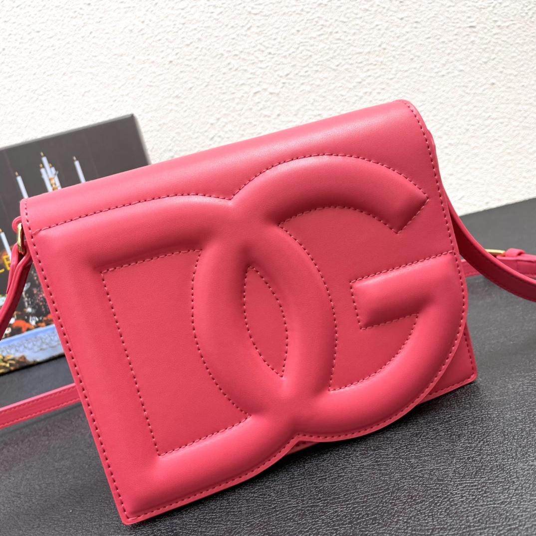 Dolce & Gabbana Calfskin DG Logo Crossbody Bag(20-16-5cm) - DopestKickz