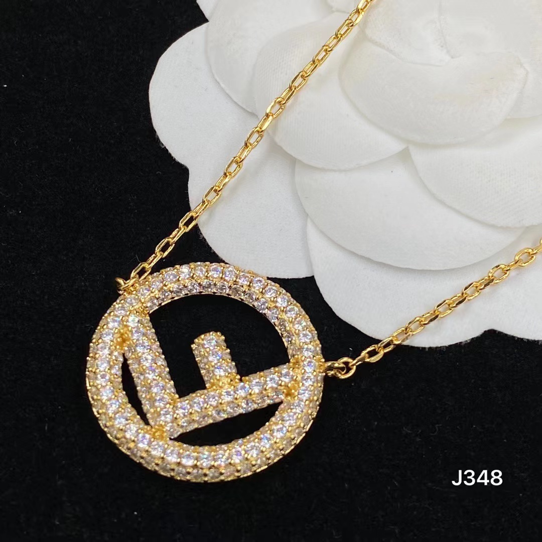 Fendi Necklace - DopestKickz