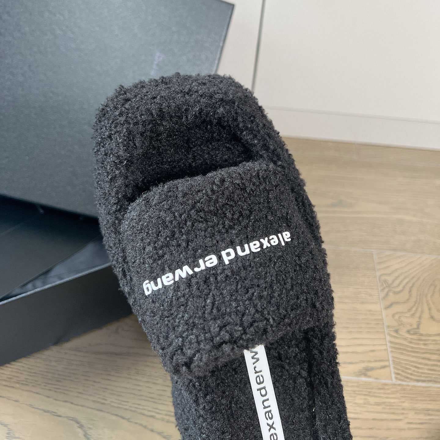 Alexander Wang Slide - DopestKickz