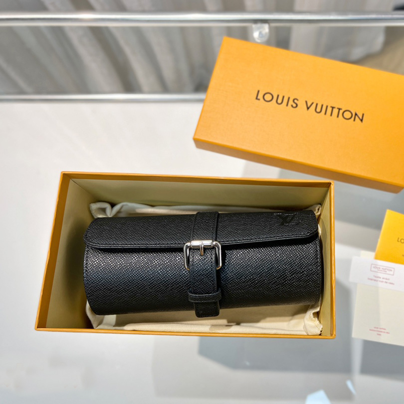 Louis Vuitton  3 Watch Case    - DopestKickz