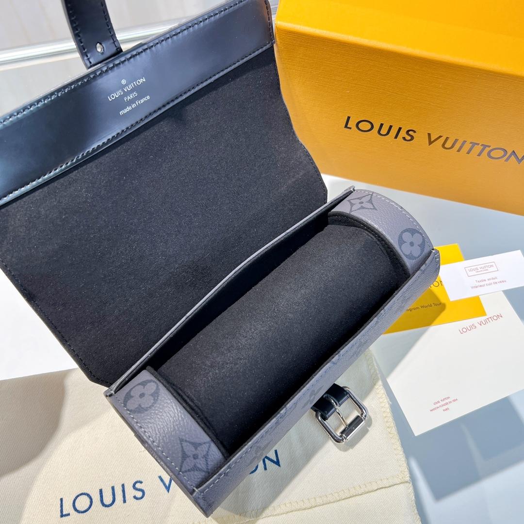 Louis Vuitton  3 Watch Case    - DopestKickz