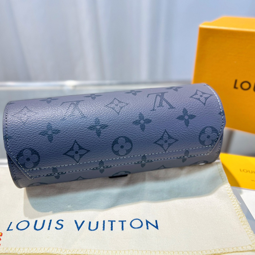 Louis Vuitton  3 Watch Case    - DopestKickz