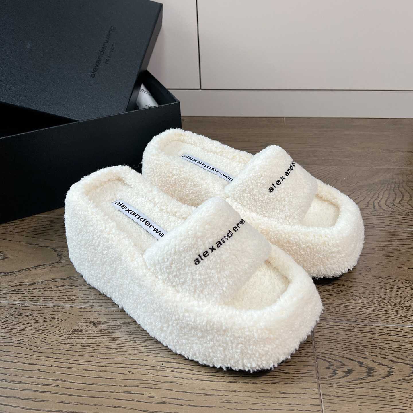 Alexander Wang Slide - DopestKickz