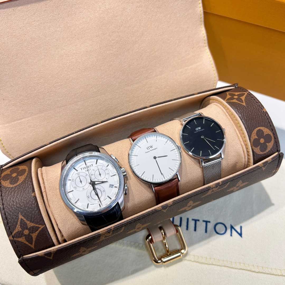 Louis Vuitton  3 Watch Case   M47530 - DopestKickz