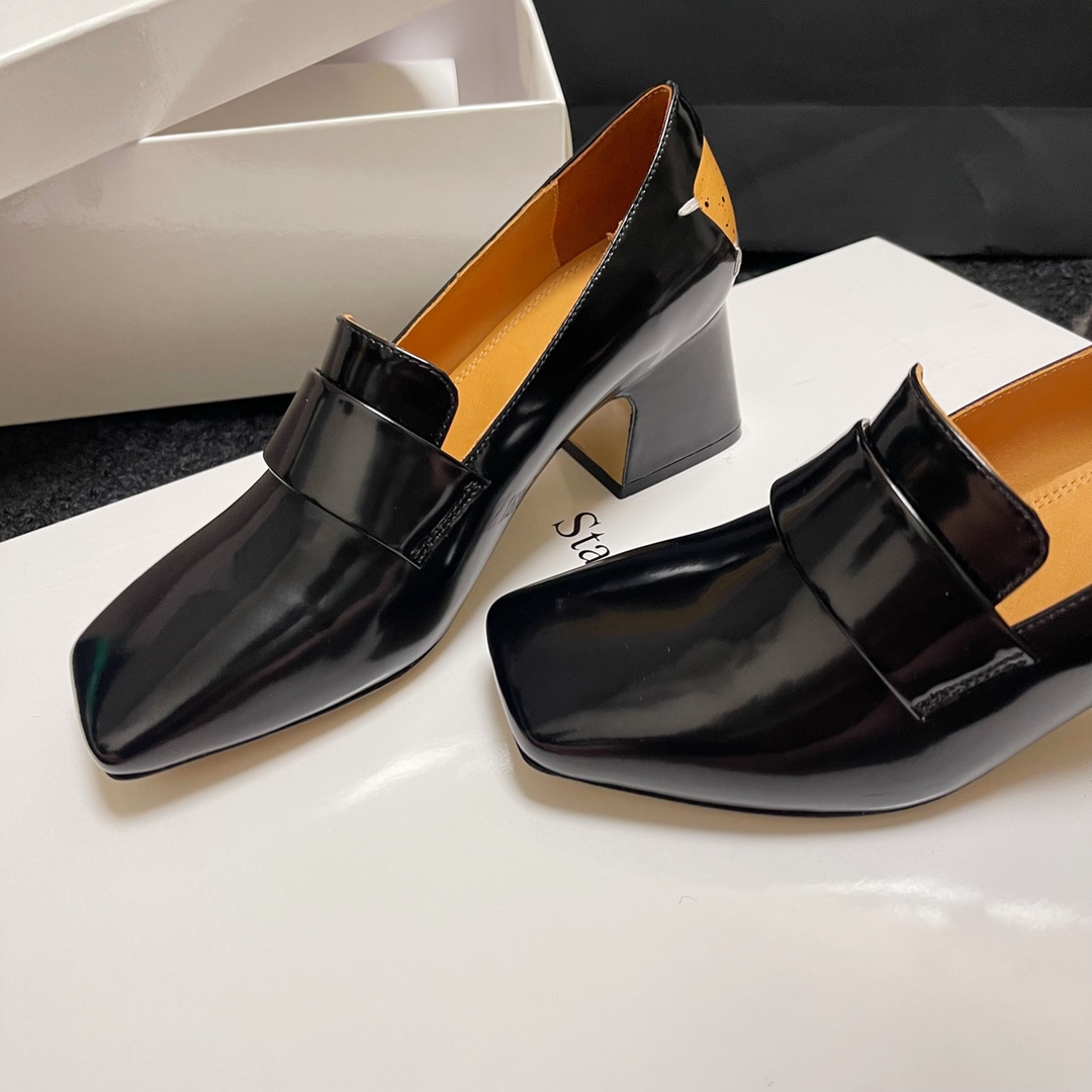 Maison Margiela Décortiqué Court Shoes - DopestKickz