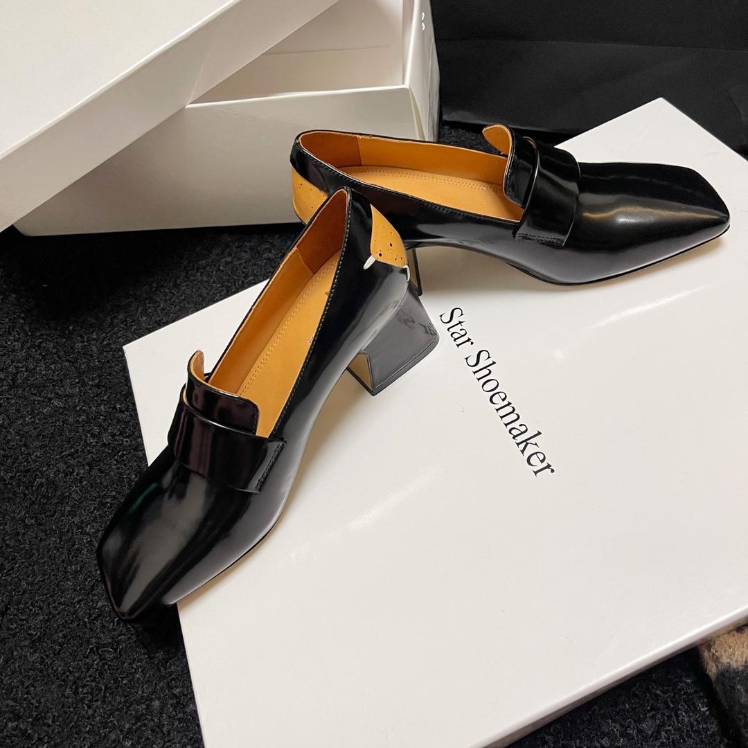 Maison Margiela Décortiqué Court Shoes - DopestKickz