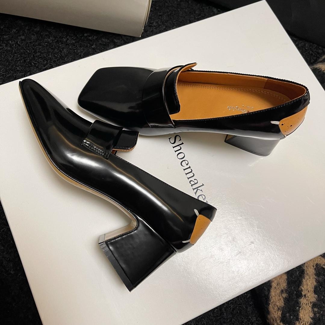 Maison Margiela Décortiqué Court Shoes - DopestKickz