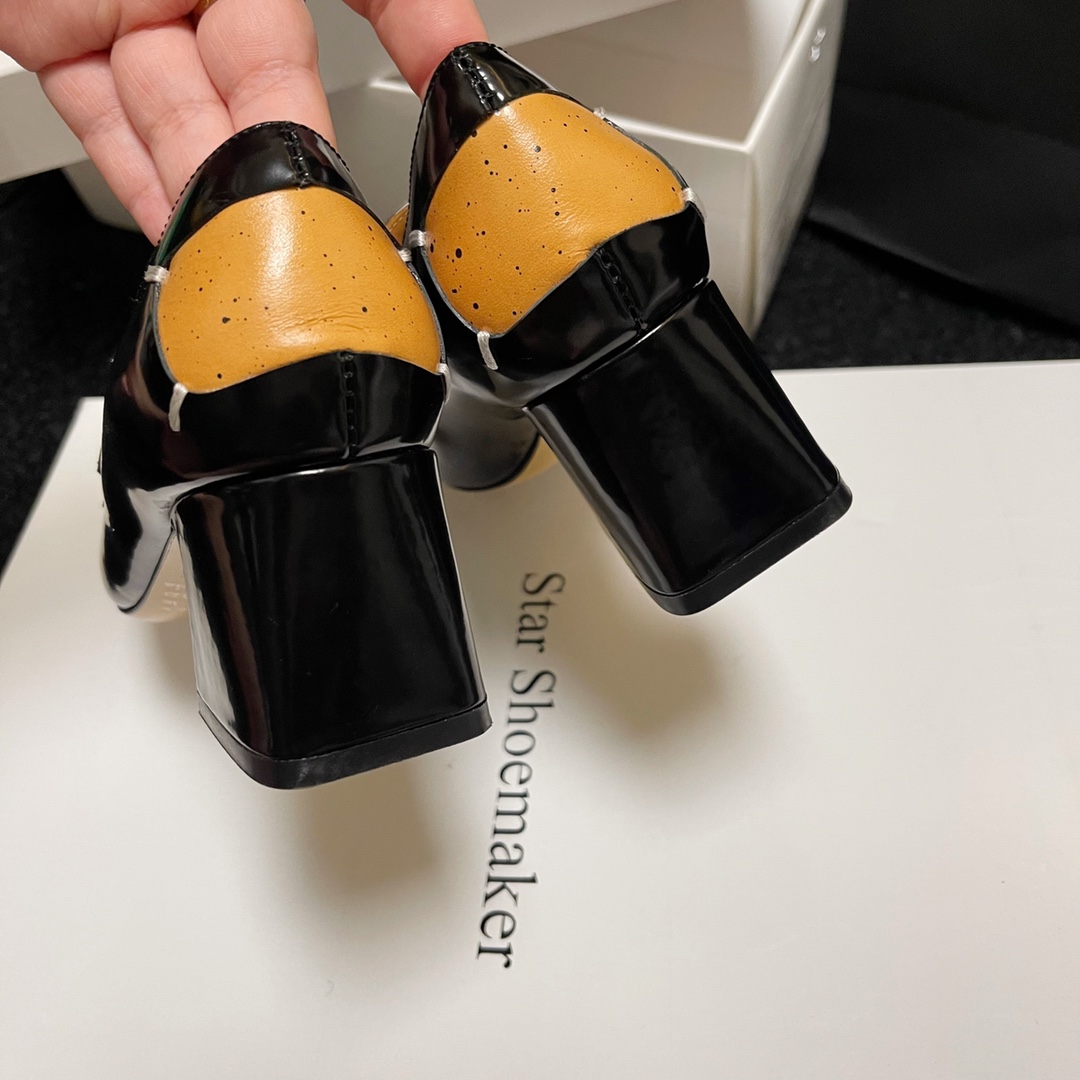 Maison Margiela Décortiqué Court Shoes - DopestKickz