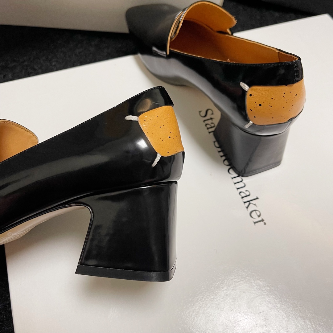 Maison Margiela Décortiqué Court Shoes - DopestKickz