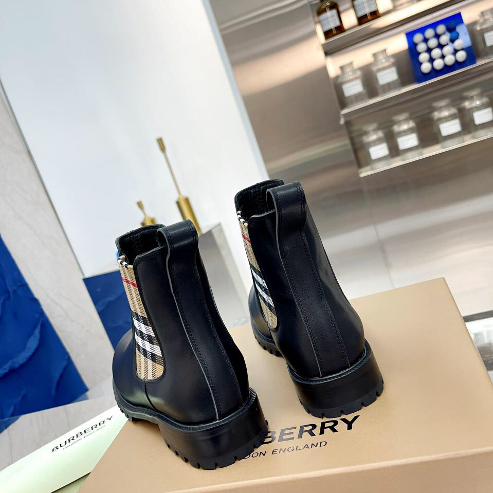Burberry Vintage Check Detail Leather Chelsea Boots - DopestKickz