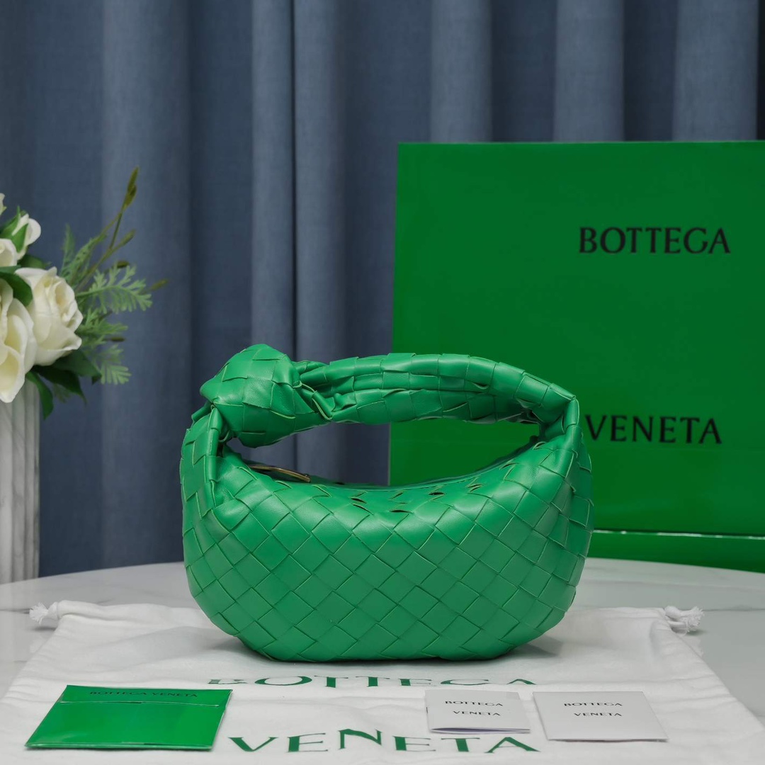 Bottega Veneta Mini Jodie Intrecciato Leather Top Handle Bag(28-23-8cm) - DopestKickz