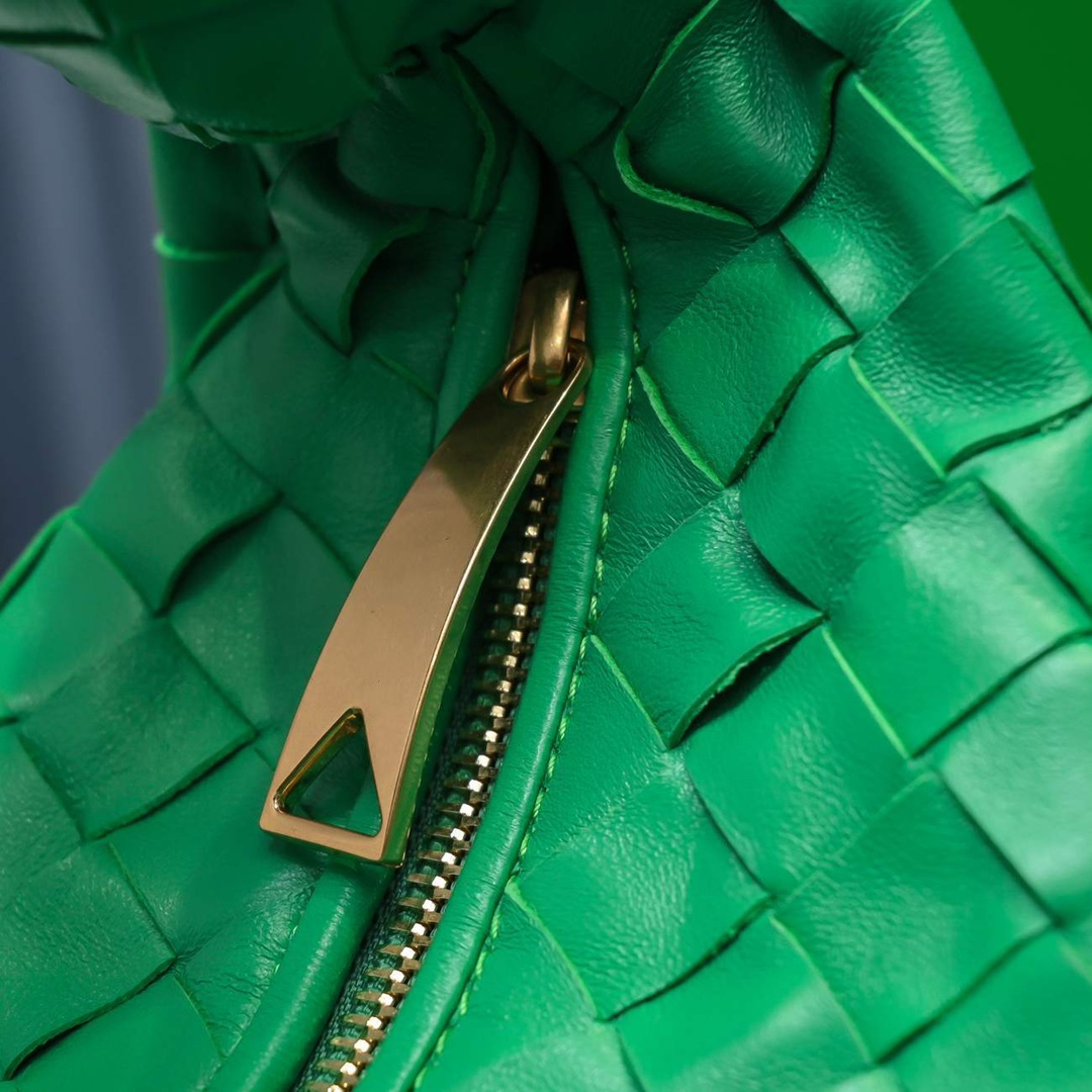 Bottega Veneta Mini Jodie Intrecciato Leather Top Handle Bag(28-23-8cm) - DopestKickz