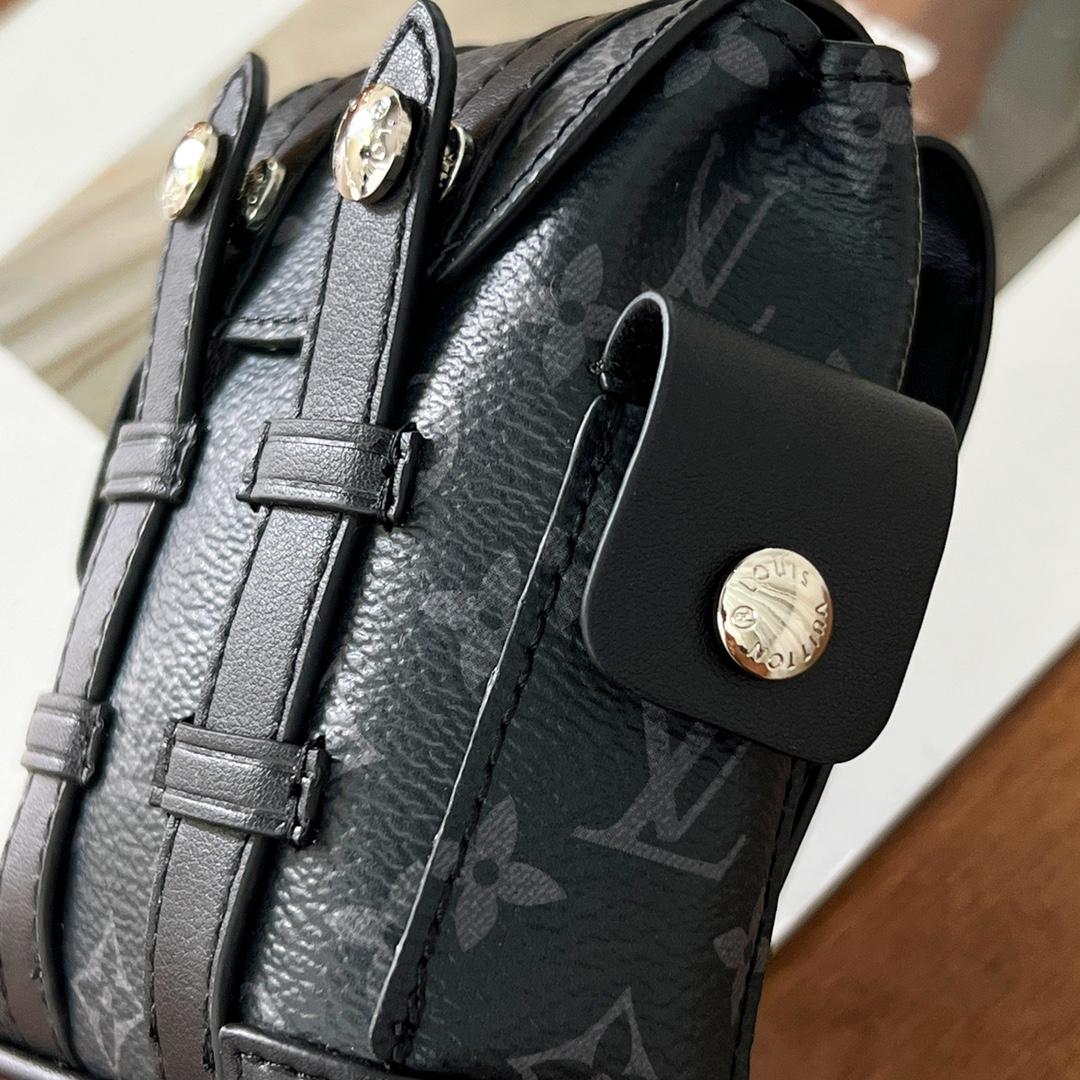 Louis Vuitton Mini Christopher Pouch  M77166 - DopestKickz