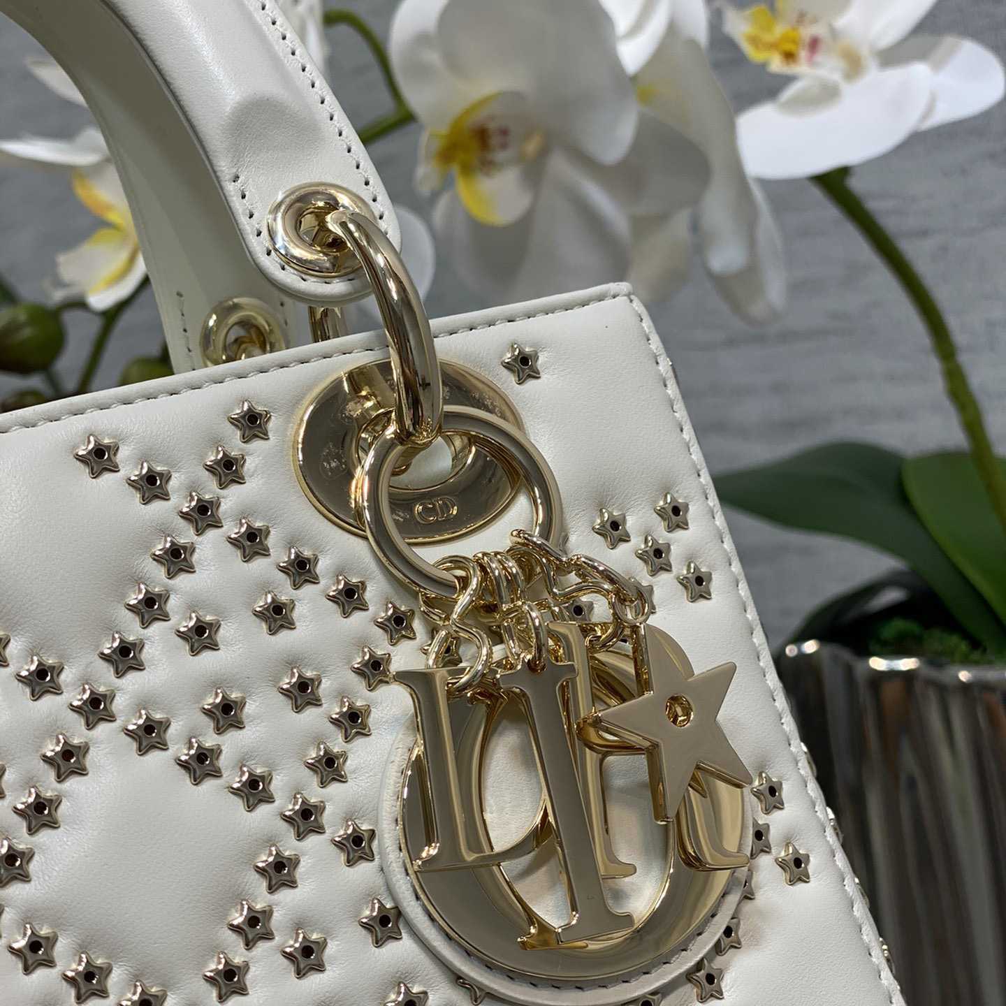 Dior Small Lady Dior Bag    20cm - DopestKickz