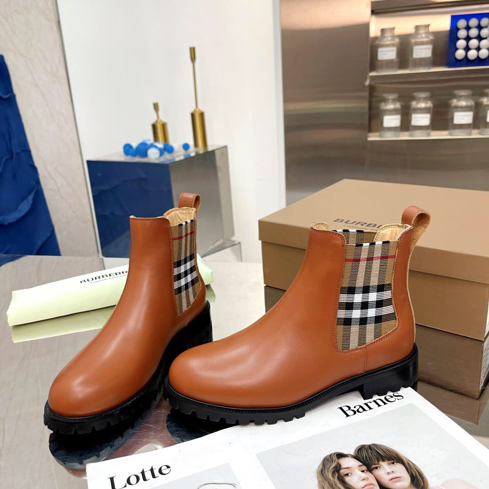 Burberry Vintage Check Detail Leather Chelsea Boots - DopestKickz