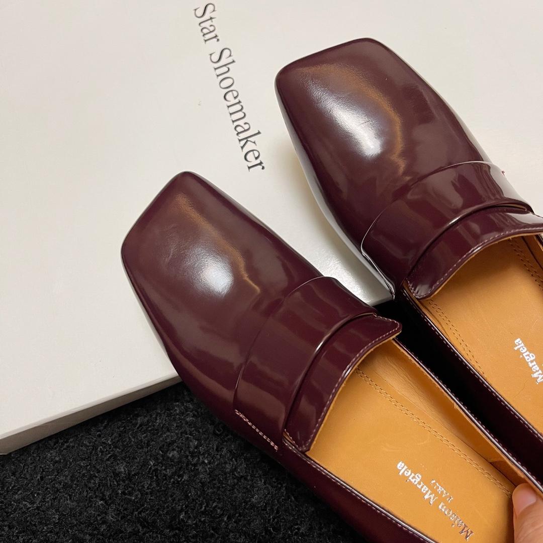 Maison Margiela Décortiqué Court Shoes - DopestKickz